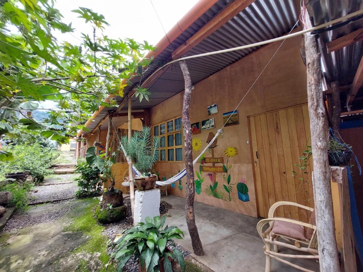 Posada Mana سان خوان لاجونا المظهر الخارجي الصورة